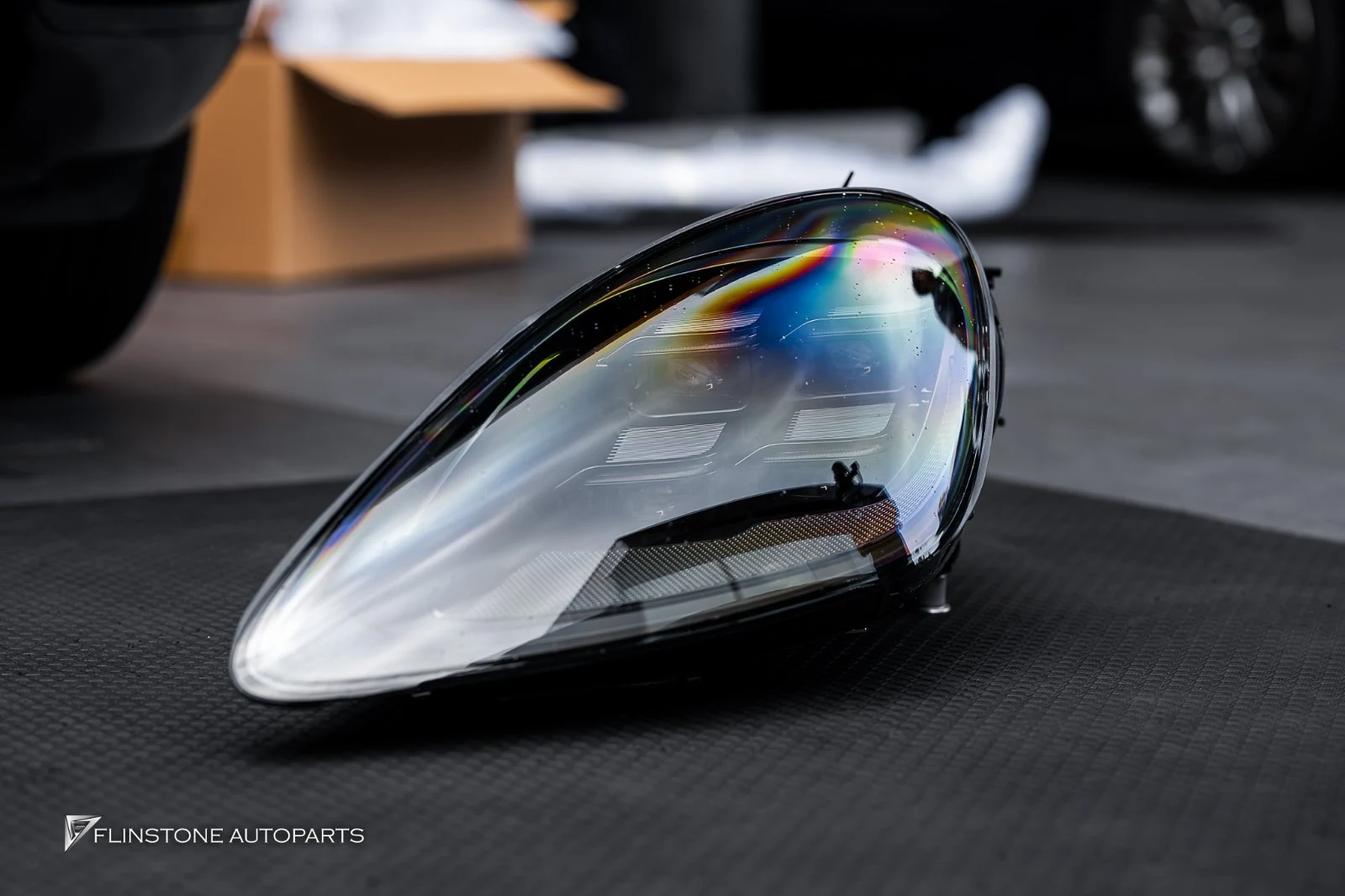 PORSCHE Cayenne E3 2026 PDLS Style Headlamp ใช้ของอะไร ทำอะไรบ้าง — เล่าจากงานจริงคันนี้