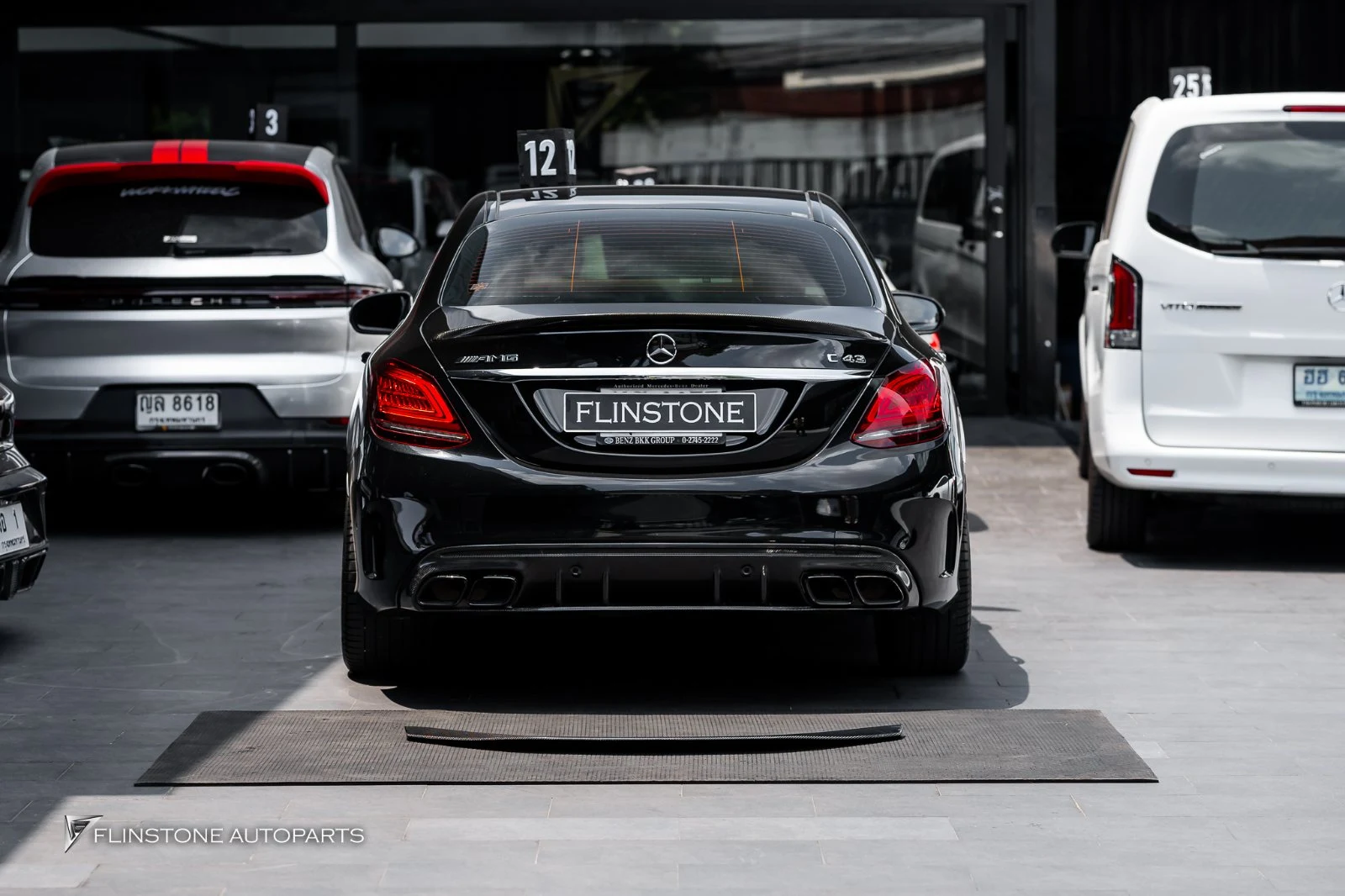 งานสปอยเลอร์ให้ W205/C205 C-Class ที่ Flinstone Autoparts — ดูของจริงก่อนตัดสินใจ