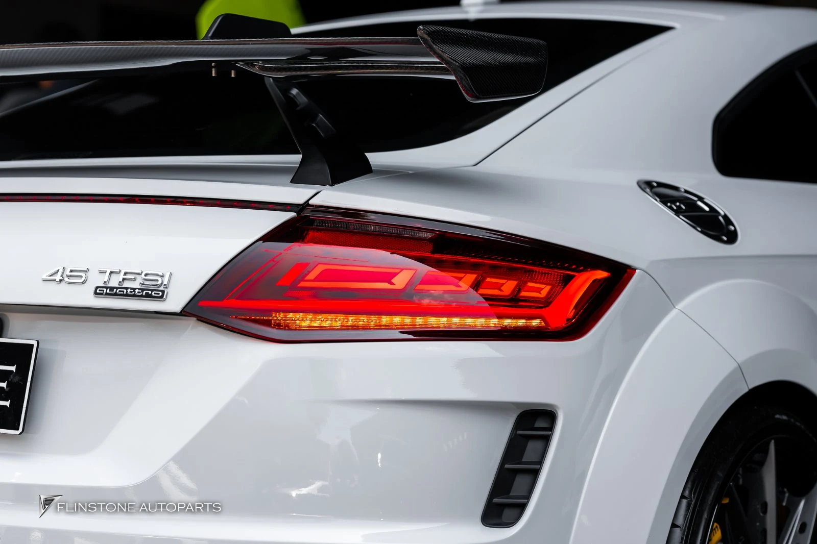 งานเปลี่ยนชุดท่อให้ AUDI TT ที่ Flinstone Autoparts — ดูของจริงก่อนตัดสินใจ