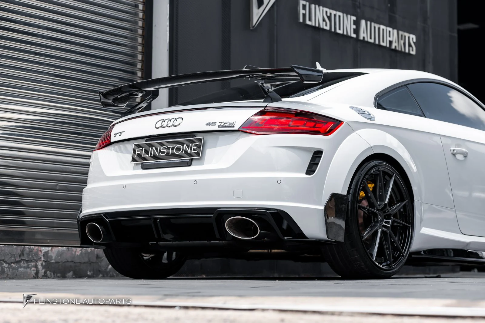 งานเปลี่ยนชุดท่อให้ AUDI TT ที่ Flinstone Autoparts — ดูของจริงก่อนตัดสินใจ