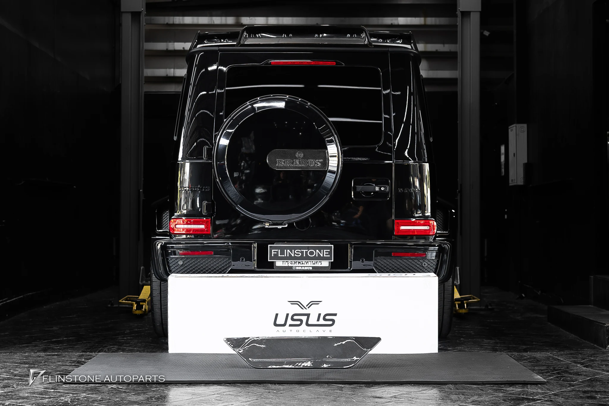 W464 G-Class USUS Autoclave Carbon Fiber Rear Plate — ผลงานติดตั้งจริง