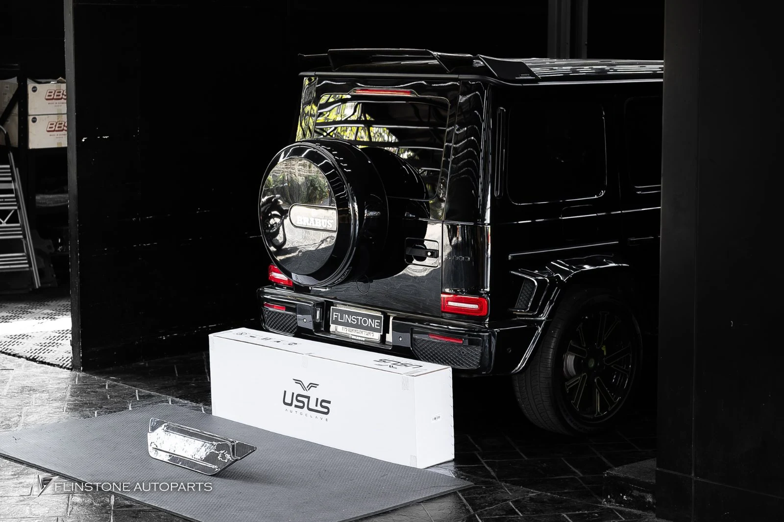 W464 G-Class USUS Autoclave Carbon Fiber Rear Plate — ผลงานติดตั้งจริง