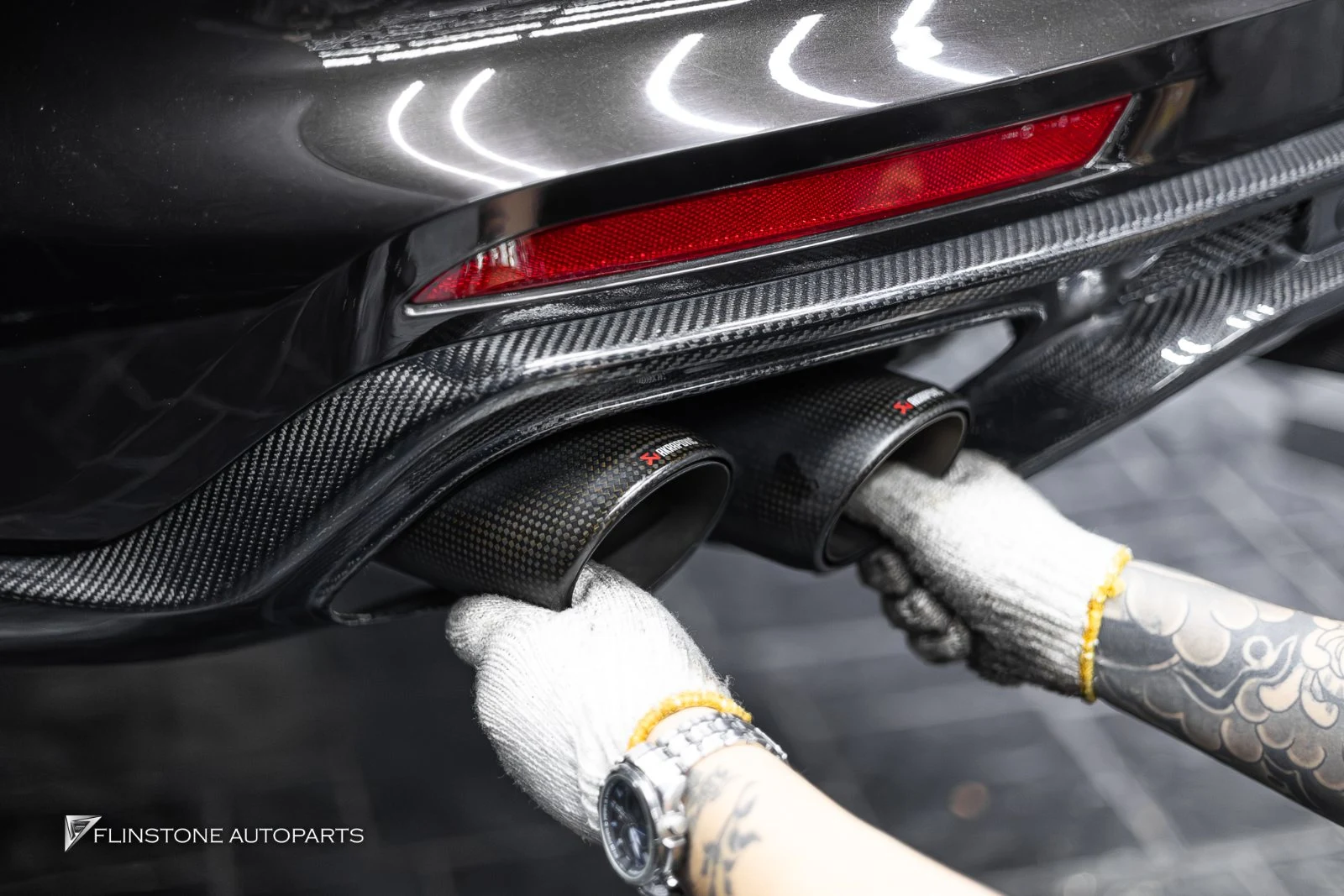 PORSCHE Panamera 971 เปลี่ยนชุดท่อ — ผลงานติดตั้งจริงที่ Flinstone Autoparts
