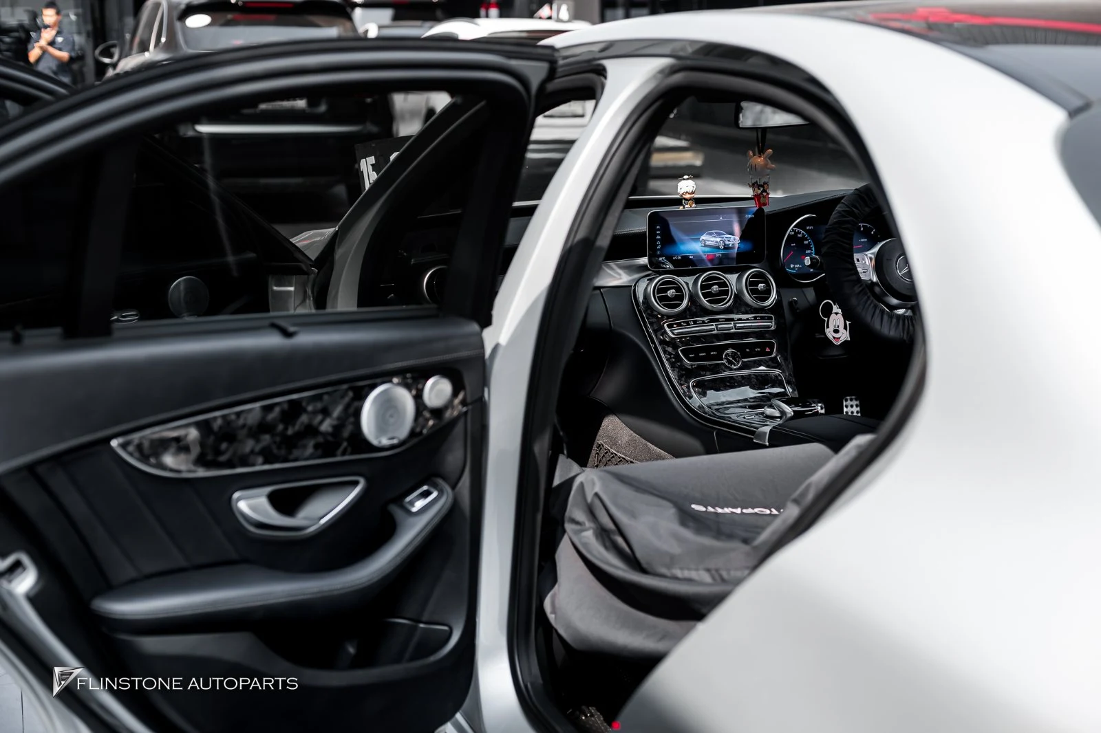 W205 C205 C-Class ตกแต่งและอัปเกรดออปชัน — สรุปงานทั้งคันจาก Flinstone Autoparts