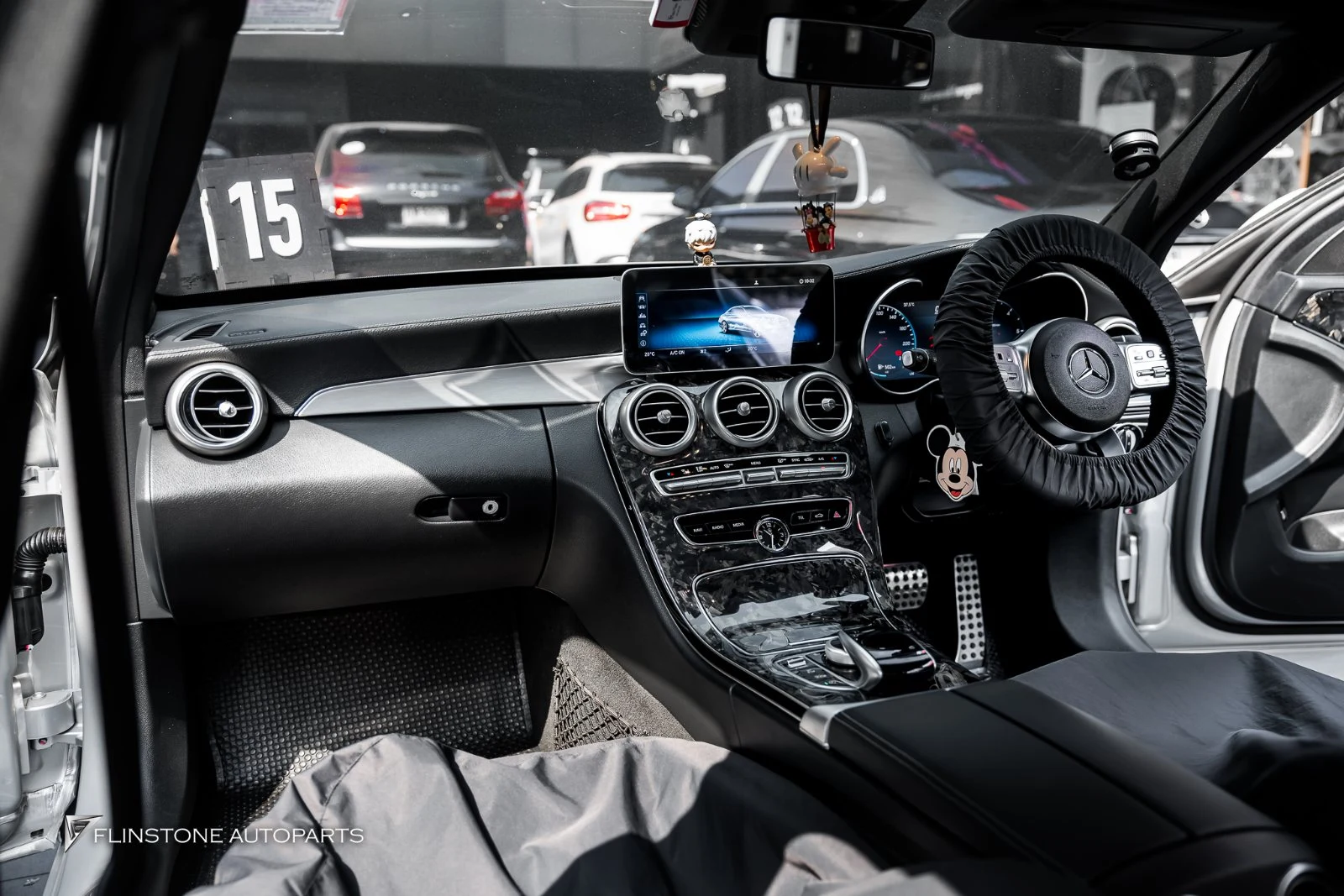 W205 C205 C-Class ตกแต่งและอัปเกรดออปชัน — สรุปงานทั้งคันจาก Flinstone Autoparts