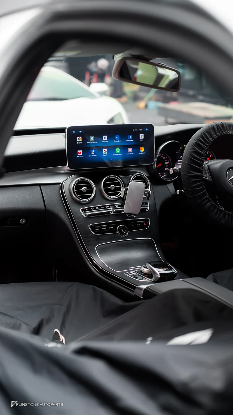 งานอัปเกรดจอให้ W205 C205 C-Class ที่ Flinstone Autoparts — ดูของจริงก่อนตัดสินใจ