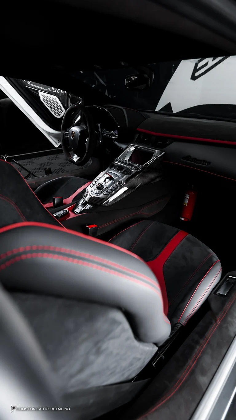 LAMBORGHINI Aventador เปลี่ยนเบาะ — ผลงานติดตั้งจริงที่ Flinstone Autoparts