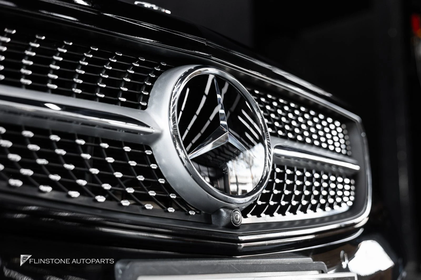 W213 E-Class กระจังหน้า — ผลงานติดตั้งจริงที่ Flinstone Autoparts