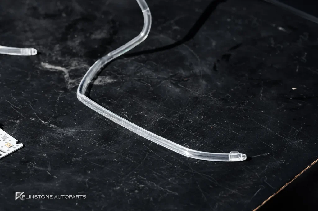 BMW F44 เส้น LED ไฟหน้า