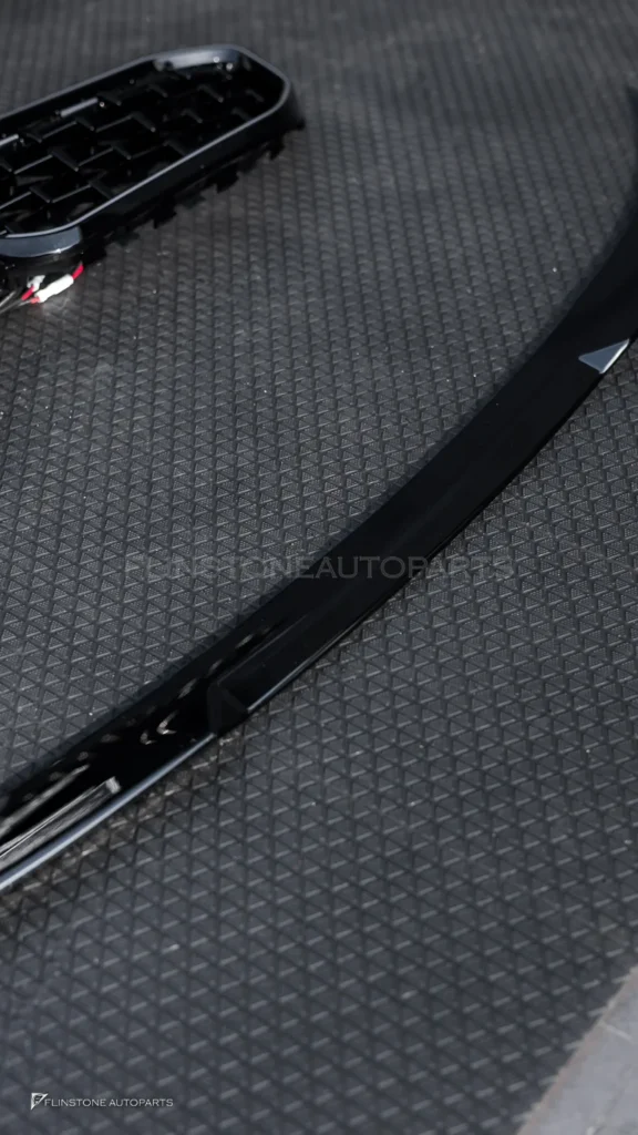 BMW G20 กระจังหน้า LED สปอยเลอร์