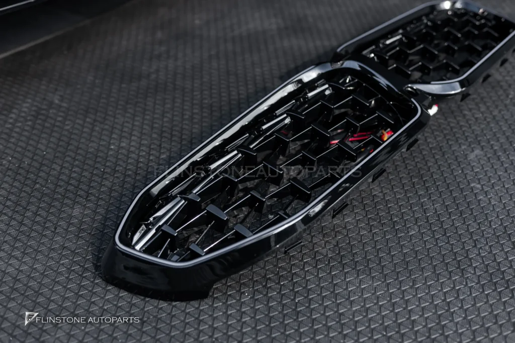 BMW G20 กระจังหน้า LED สปอยเลอร์