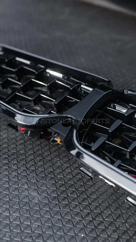 BMW G20 กระจังหน้า LED สปอยเลอร์