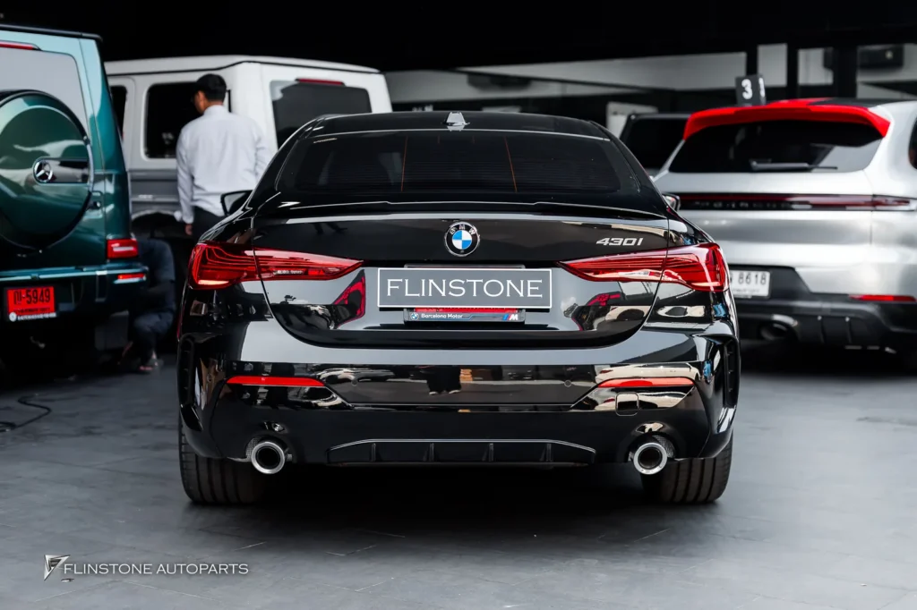 BMW G22 สปอยเลอร์ดำเงา