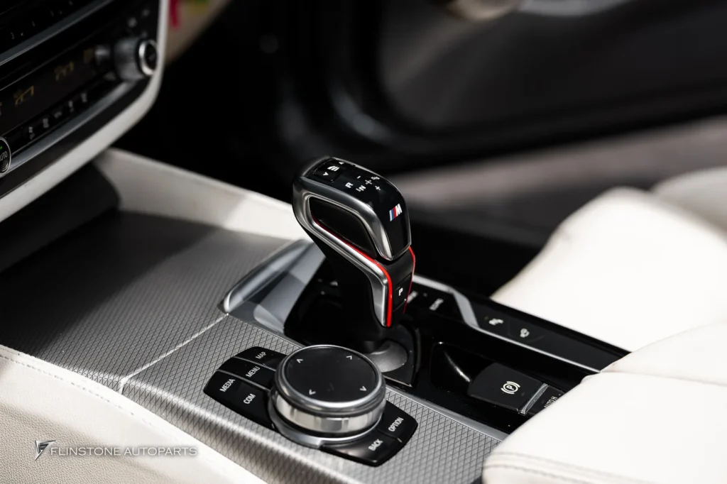 BMW G30 พวงมาลัยคาร์บอน หัวเกียร์