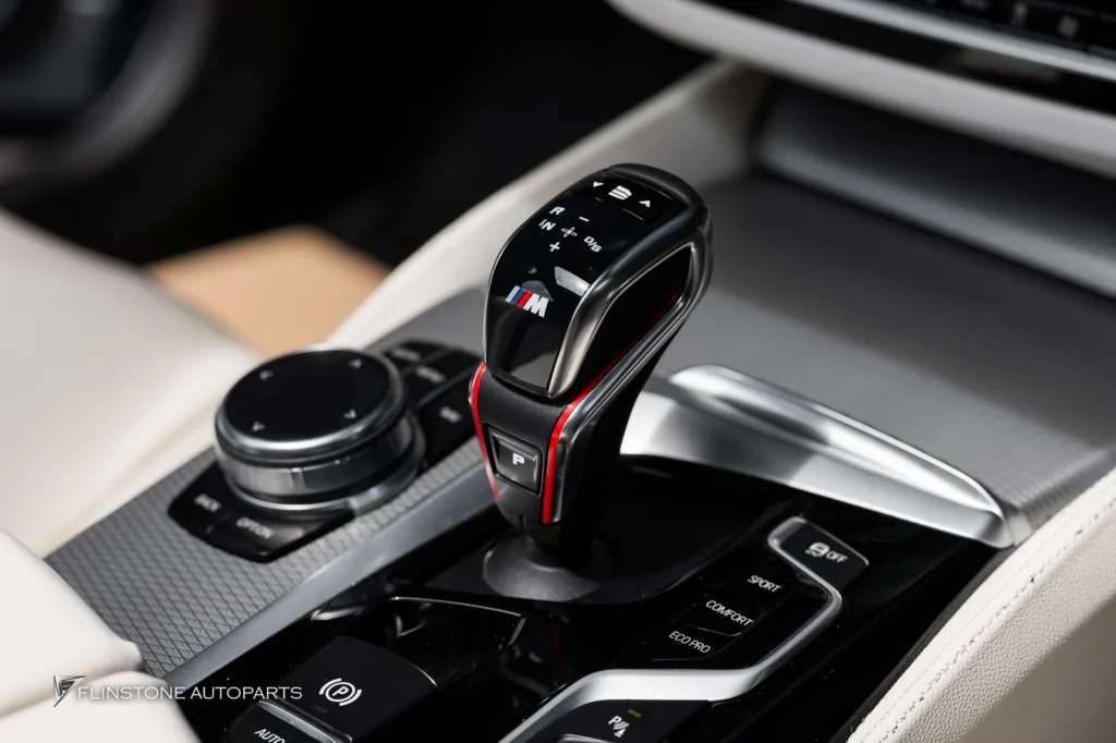 BMW G30 พวงมาลัยคาร์บอน หัวเกียร์