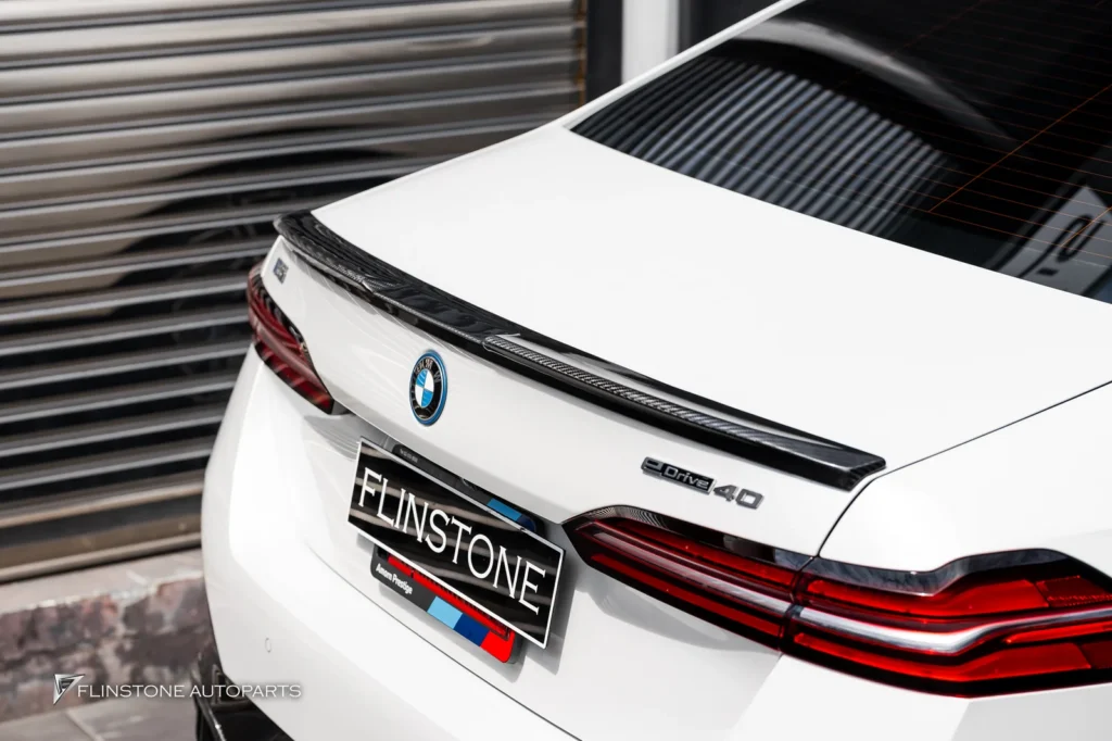 BMW i5 ชุดแต่ง M Performance USUS + ประตูดูด