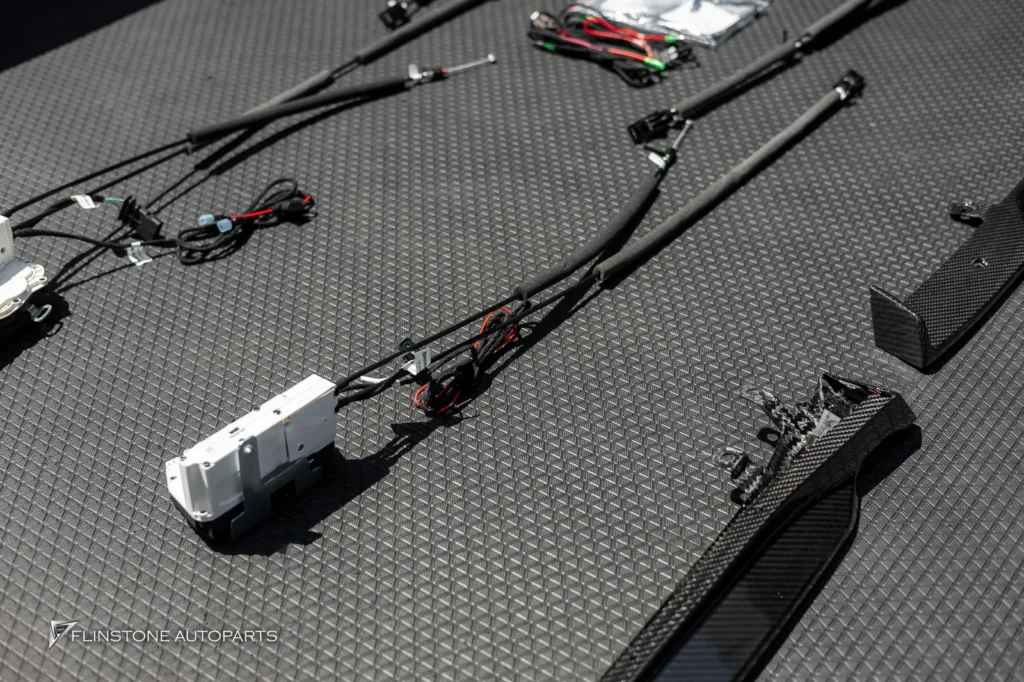 BMW i5 ชุดแต่ง M Performance USUS + ประตูดูด