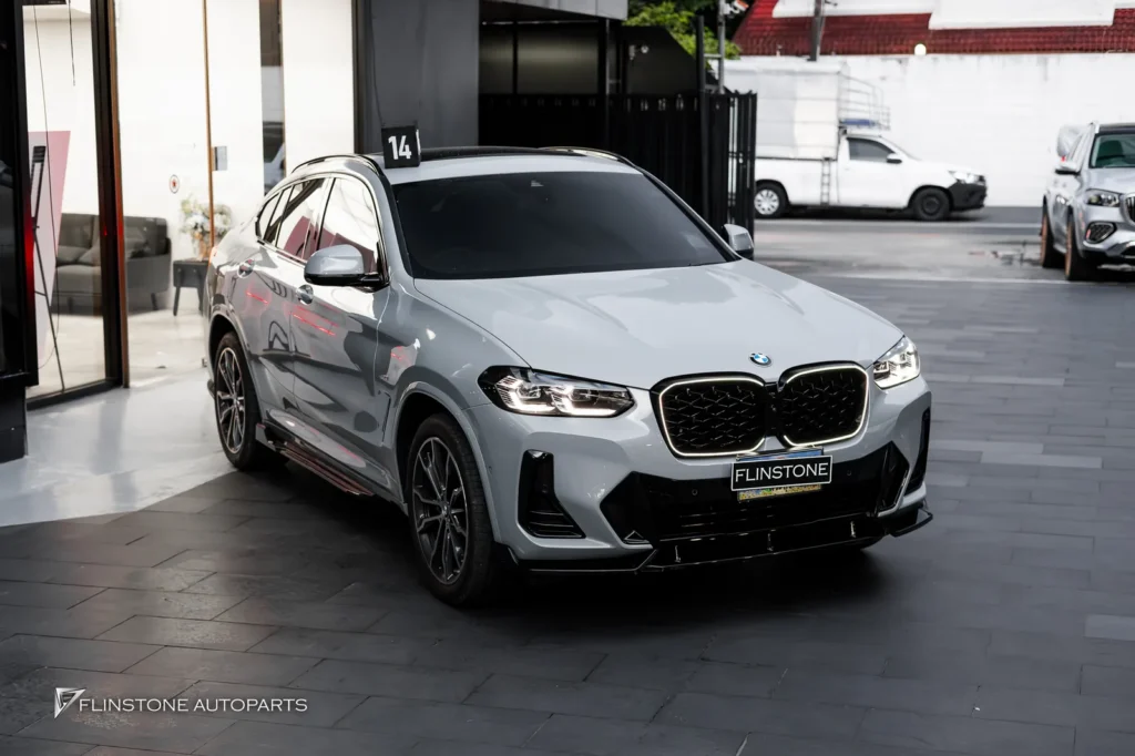 BMW X4 G02 LCI กระจังหน้า LED