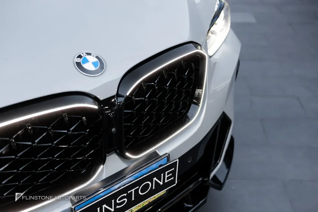 BMW X4 G02 LCI กระจังหน้า LED