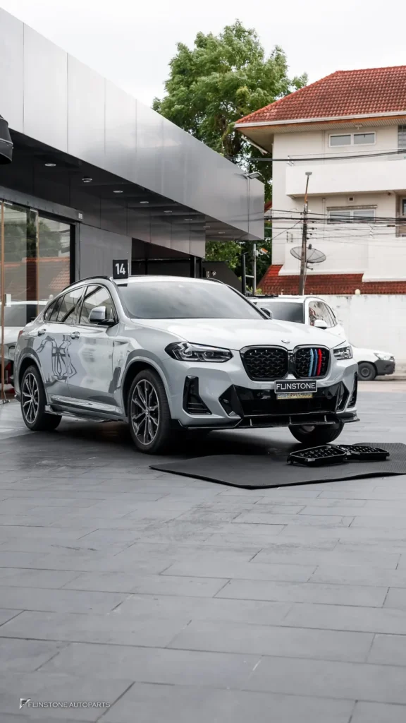 BMW X4 G02 LCI กระจังหน้า LED