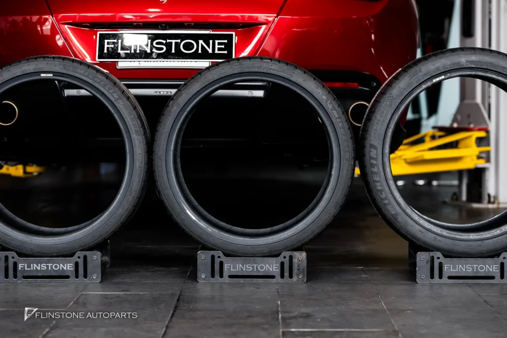 Ferrari Roma เปลี่ยนยาง