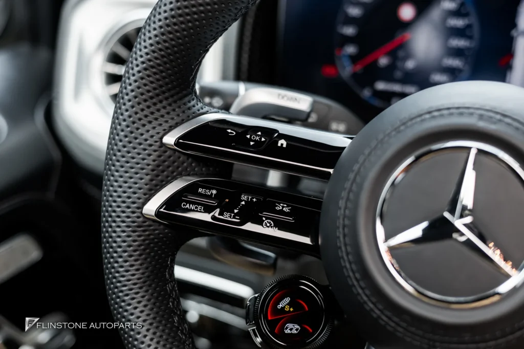 Mercedes-Benz G-Class ชุดกันชนหน้า กรอบไฟ พวงมาลัย Touchpad
