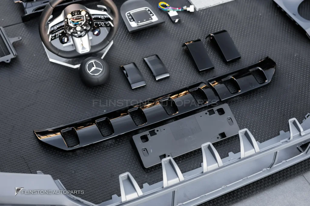 Mercedes-Benz G-Class ชุดกันชนหน้า กรอบไฟ พวงมาลัย Touchpad