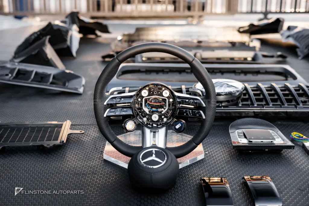 Mercedes-Benz G-Class ชุดกันชนหน้า กรอบไฟ พวงมาลัย Touchpad