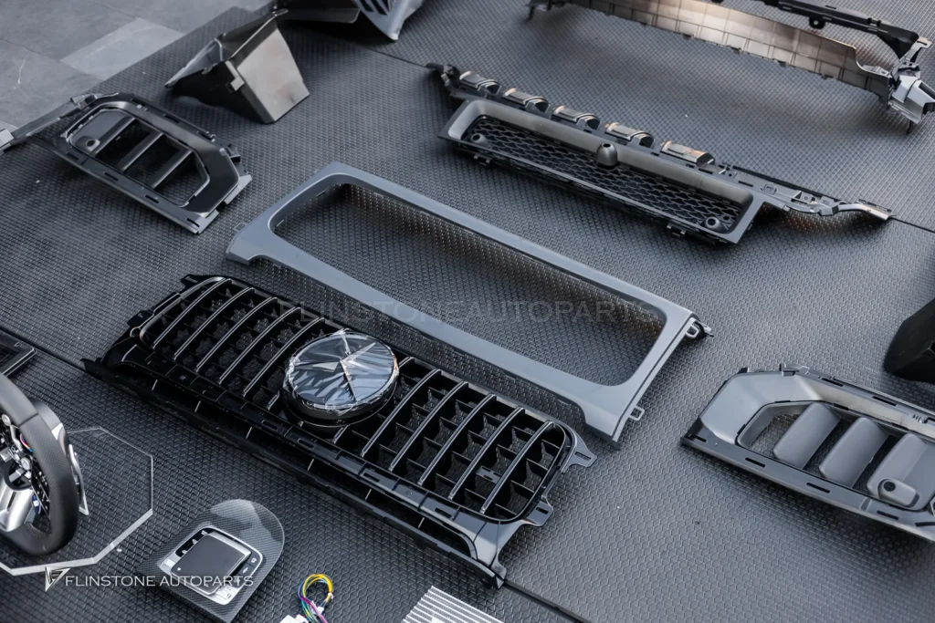 Mercedes-Benz G-Class ชุดกันชนหน้า กรอบไฟ พวงมาลัย Touchpad