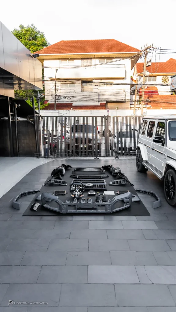 Mercedes-Benz G-Class ชุดกันชนหน้า กรอบไฟ พวงมาลัย Touchpad