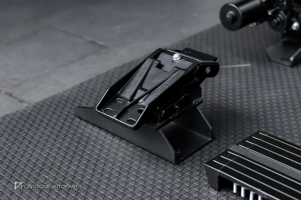 Mercedes-Benz G-Class บันไดไฟฟ้า