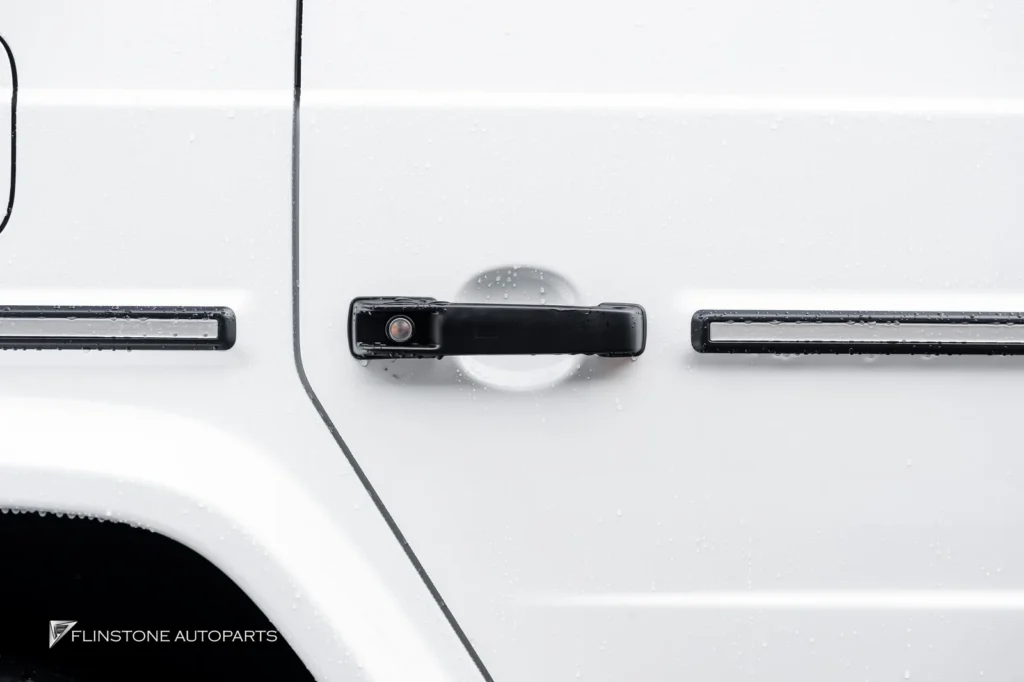 Mercedes-Benz G-Class ประตูดูด Keyless บันได