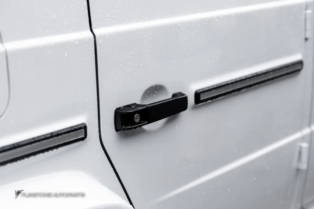 Mercedes-Benz G-Class ประตูดูด Keyless บันได
