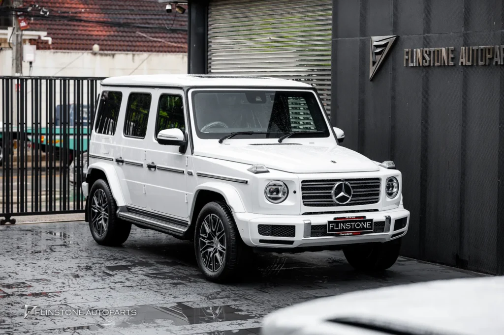 Mercedes-Benz G-Class ประตูดูด Keyless บันได