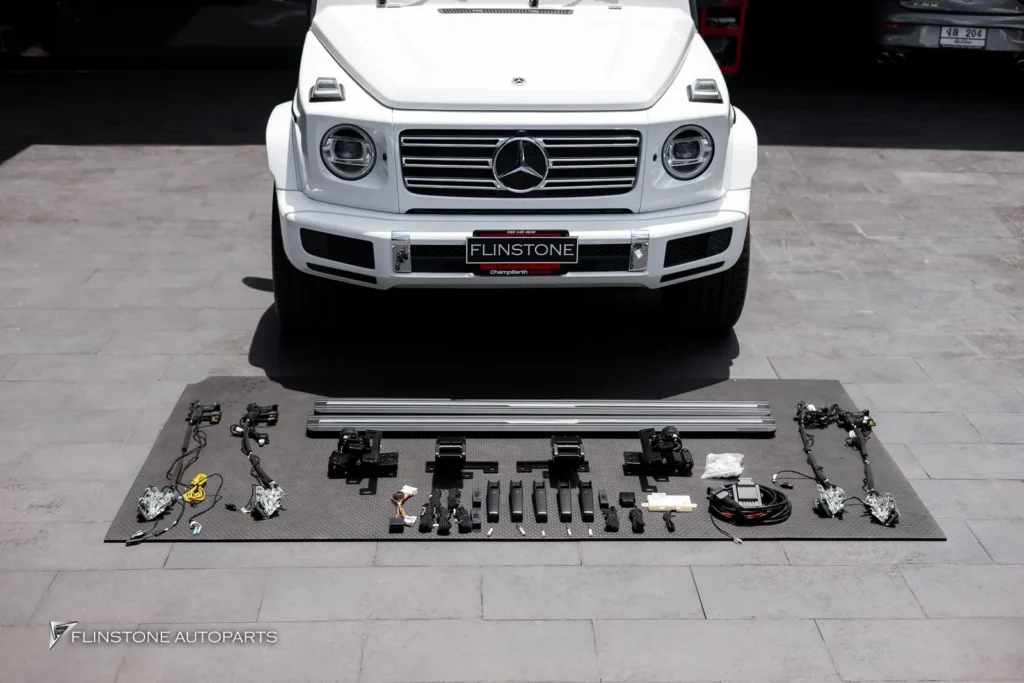 Mercedes-Benz G-Class ประตูดูด Keyless บันได