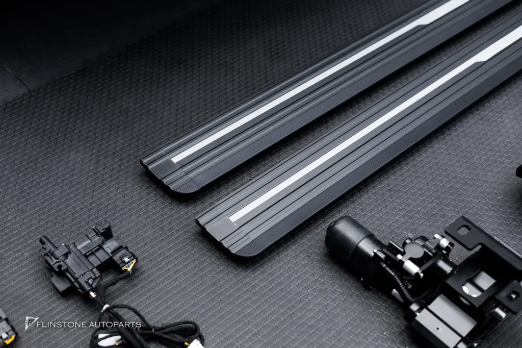 Mercedes-Benz G-Class ประตูดูด Keyless บันได
