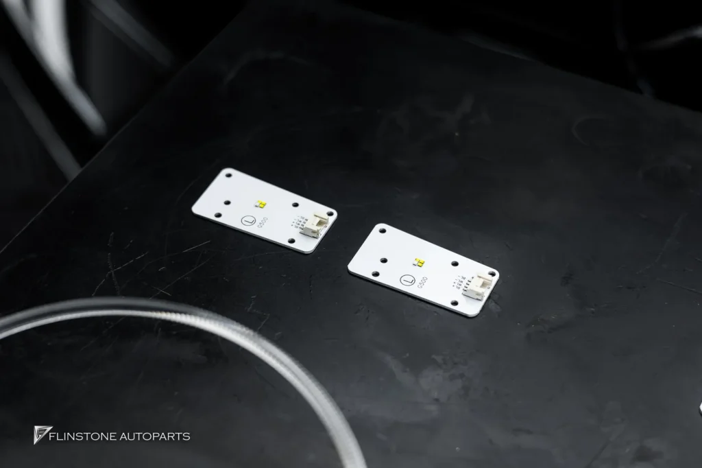 Mercedes-Benz G-Class วงแหวนไฟหน้า