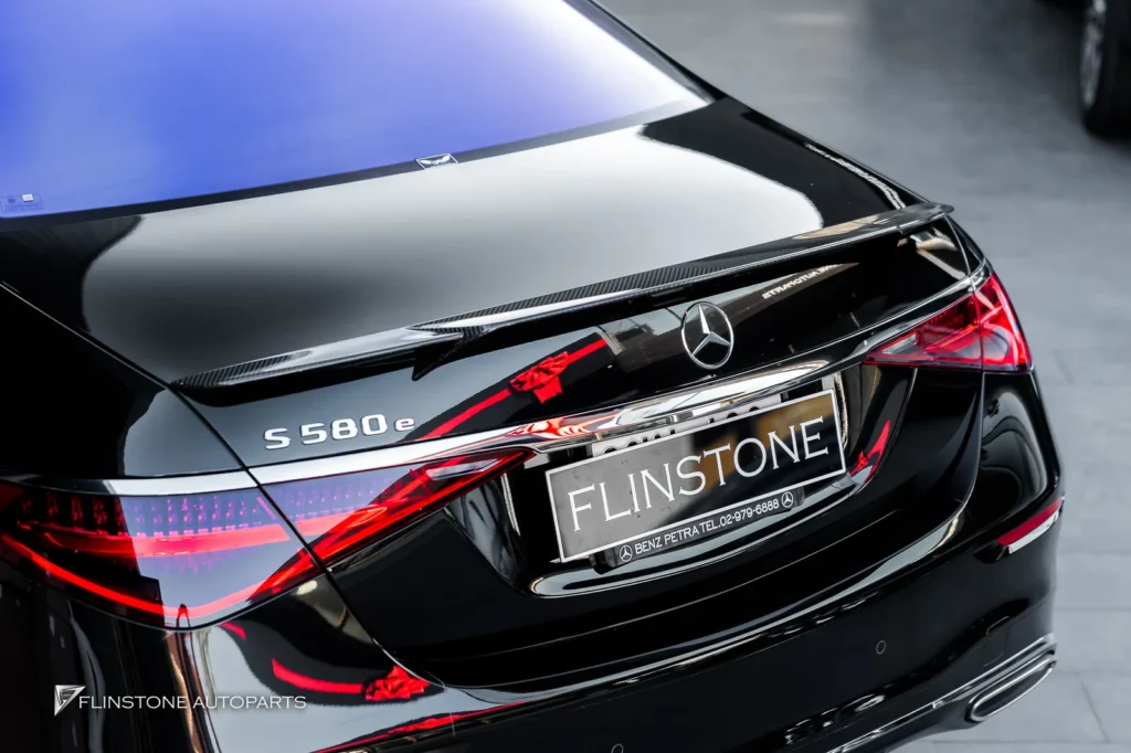 Mercedes-Benz S-Class สปอยเลอร์