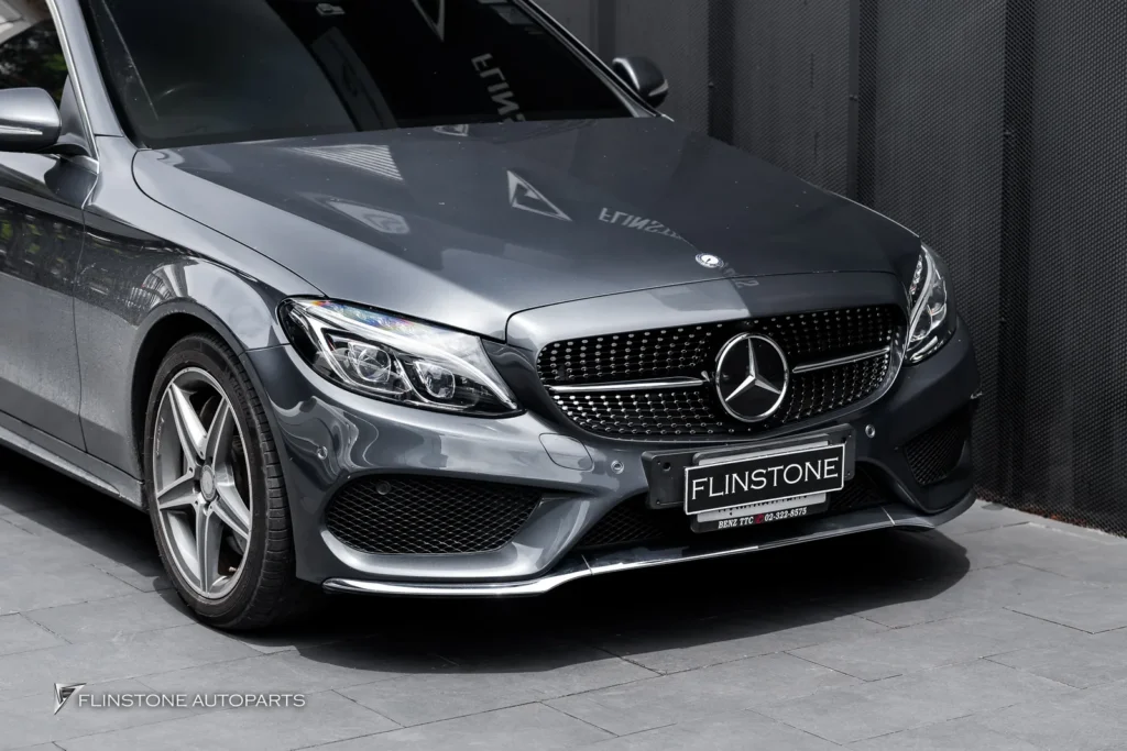 Mercedes-Benz W205 กระจังหน้า