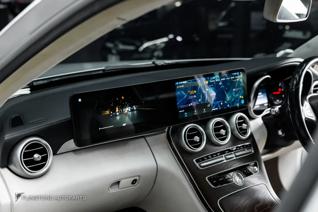 Mercedes-Benz W205 จอ Dual Screen
