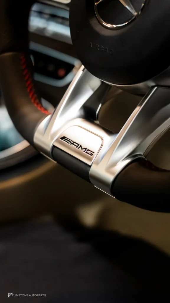 Mercedes-Benz W205 พวงมาลัย