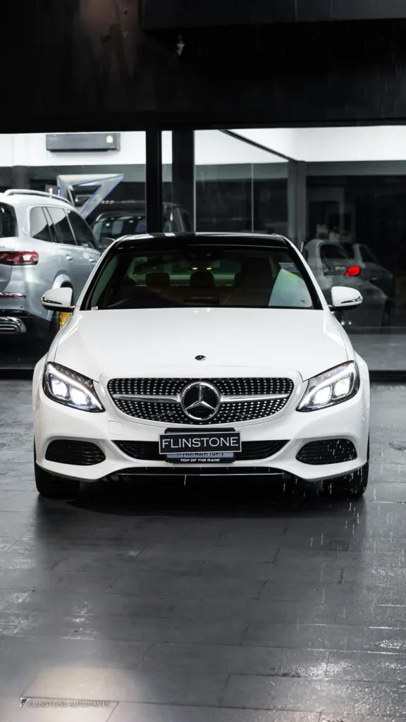 Mercedes-Benz W205 พวงมาลัย