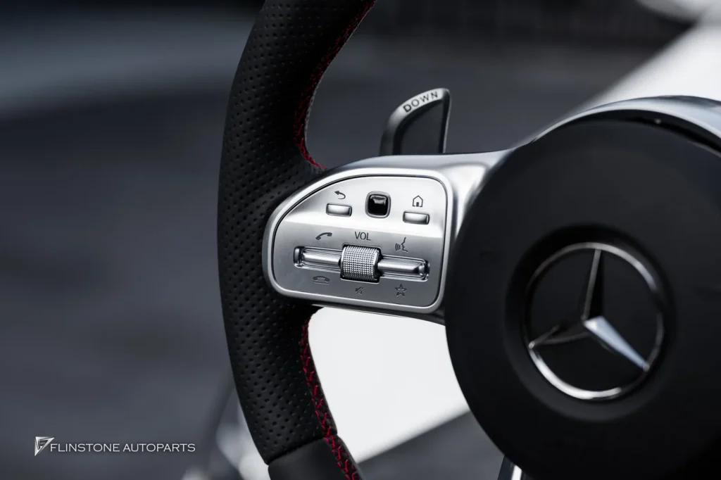 Mercedes-Benz W205 พวงมาลัย
