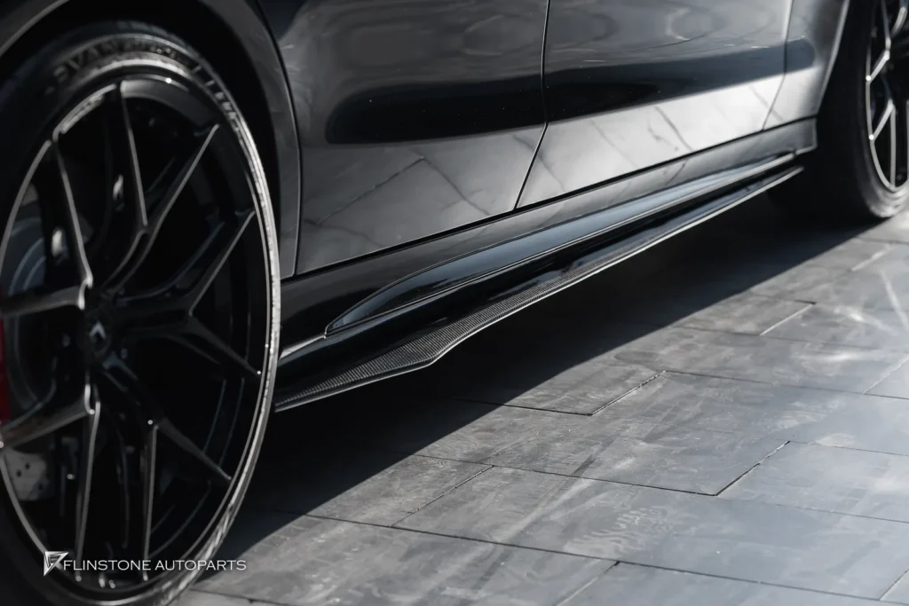 Mercedes-Benz W205 พาร์ทคาร์บอนรอบคัน ปลายท่อ กระจังหน้า ฟิล์ม