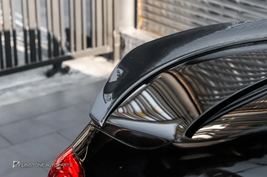 Mercedes-Benz W205 พาร์ทคาร์บอนรอบคัน ปลายท่อ กระจังหน้า ฟิล์ม