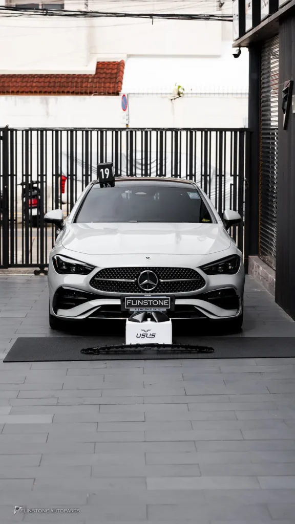 Mercedes-Benz CLE300 กระจังหน้า + ครอบกระจกคาร์บอน USUS