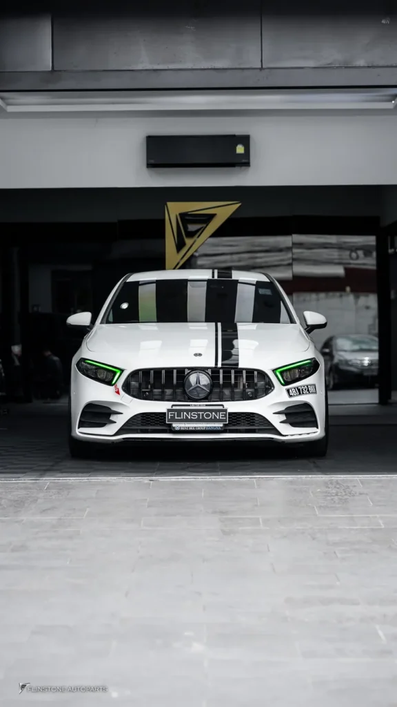 Mercedes-AMG A35 ไฟหน้า RGB