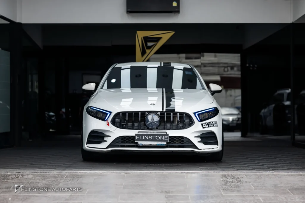 Mercedes-AMG A35 ไฟหน้า RGB