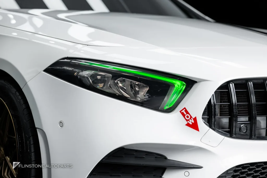 Mercedes-AMG A35 ไฟหน้า RGB