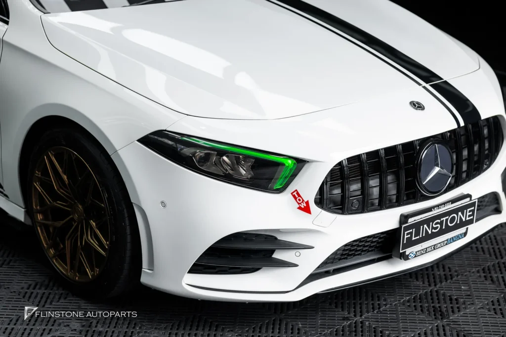 Mercedes-AMG A35 ไฟหน้า RGB